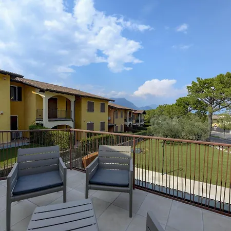 Gardaliva 7 By The * Manerba del Garda
