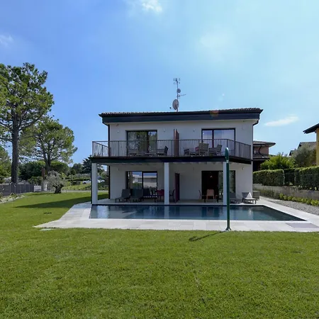 Gardaliva 7 By The Holiday home *