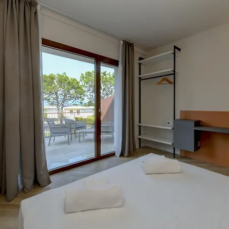 Gardaliva 7 By The Manerba del Garda